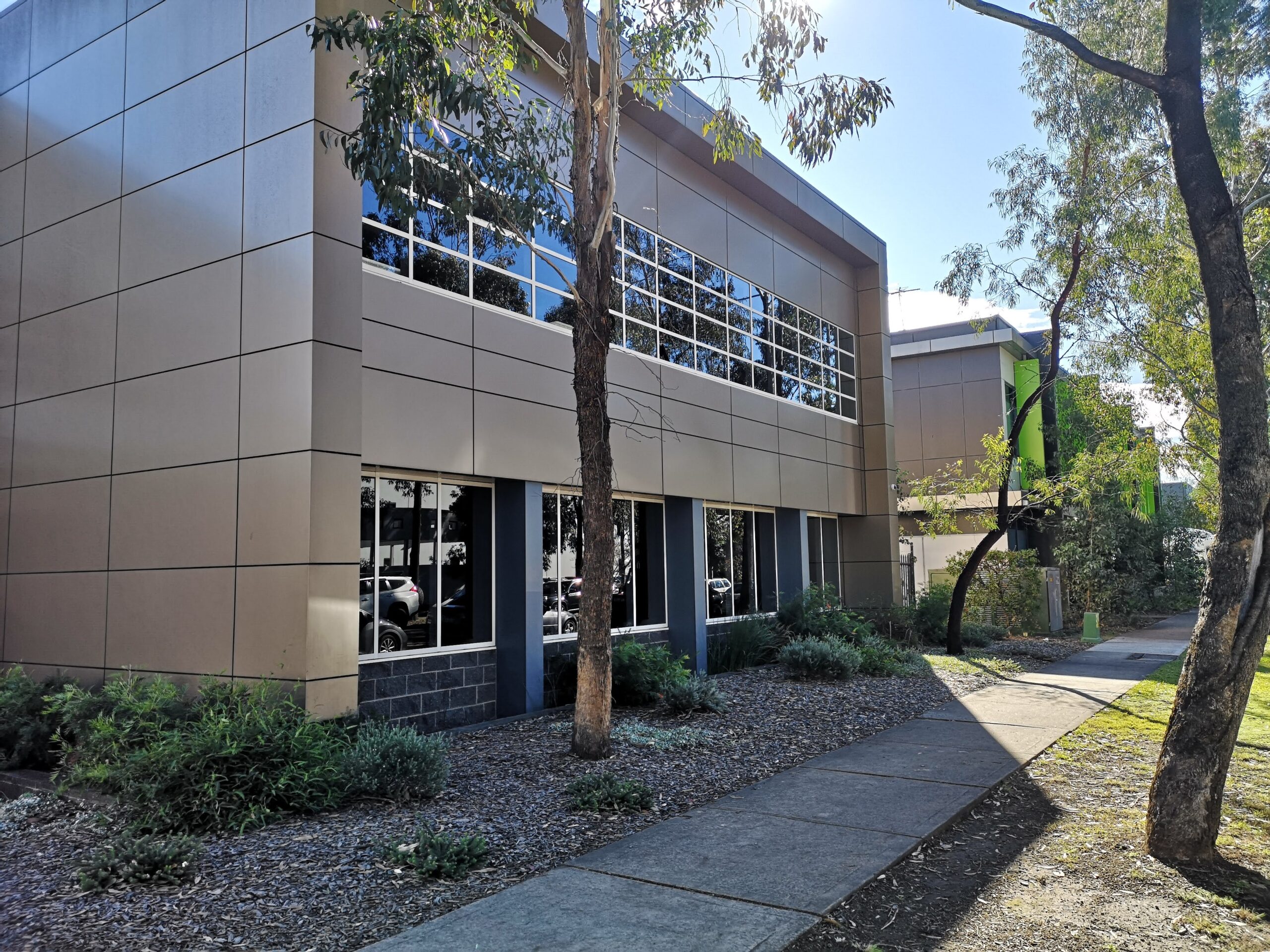 Clean windows after service by Wash My Windows